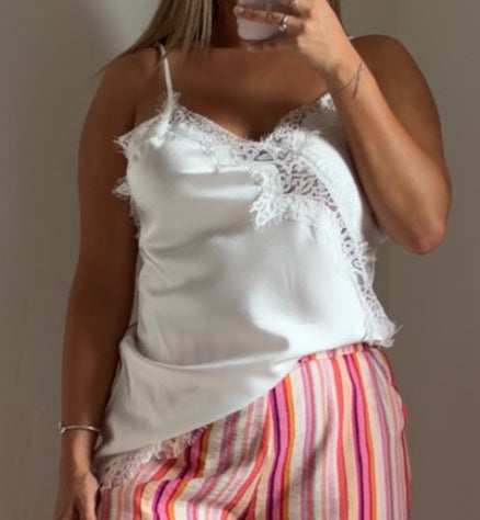 Haut dentelle Aba
